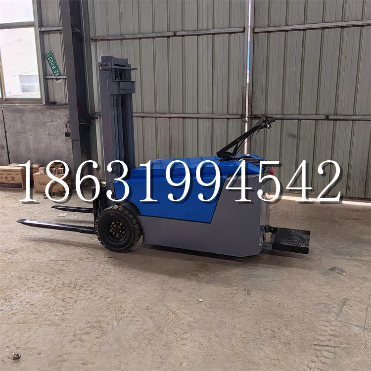 磐石市全电动叉车插腿式堆高车液压装卸车1.5吨升高小型站驾式铲车
